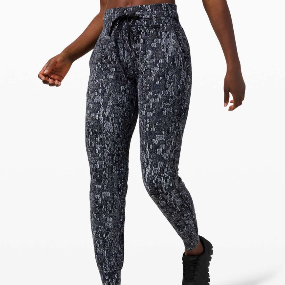lululemon athletica Black and Gray Patterned Joggers
